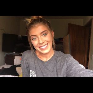 Meet your Posher, Mikayla